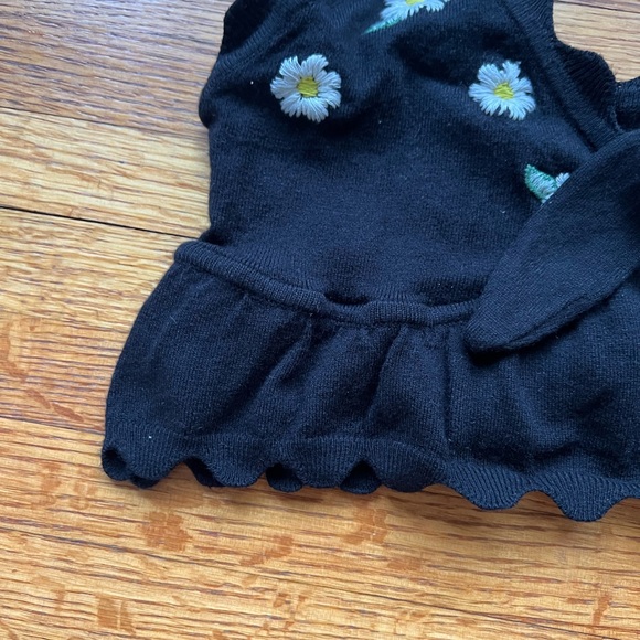 FL&L Black Cropped Daisy Tank - Picture 2 of 5